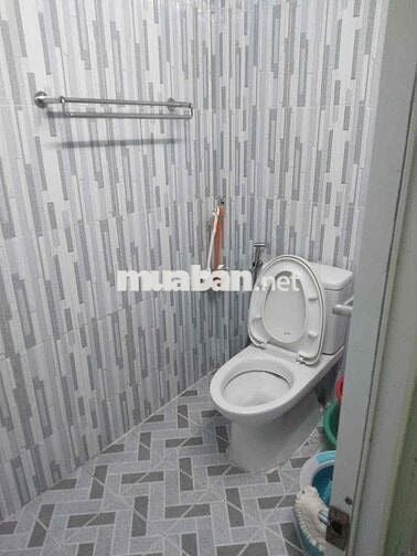cho thuê nhà nguyên căn full nội thất. Phạm Văn Đồng P1 GV