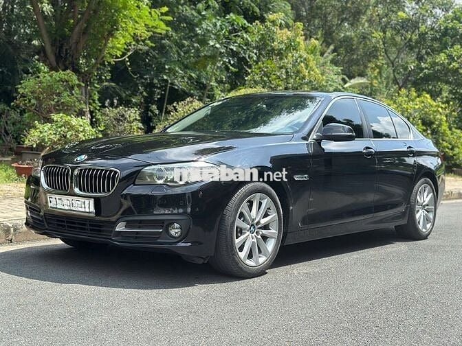 BMW 520i model 2017 Xe Zin trùm mền đi ít