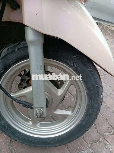 Lead B30, chính chủ, mới đi hơn 2 vạn ạ.