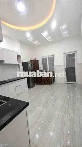 💎 💎 💎 TRỆT 2 LẦU SÂN THƯỢNG 4❌18M CÓ 4PN 3WC XE HƠI TẬN CỬA