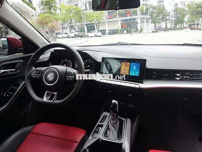 MG5 2023 std màu đỏ