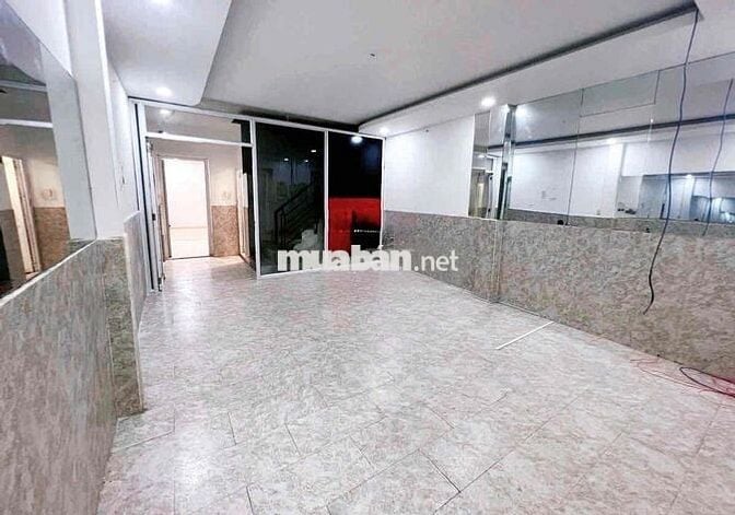 Cho thuê nhà trệt 2 lầu 4 PN , Hàm Nghi , Quận 1