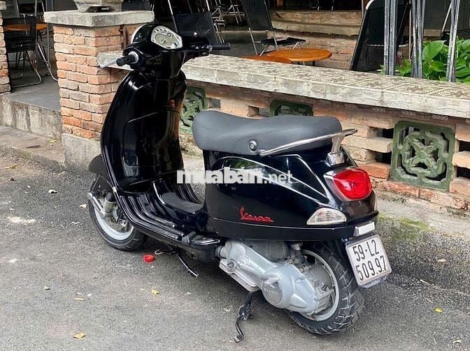 🌈🌈Cần bán xe Vespa lx 125 bstp giấy tờ đầy đủ