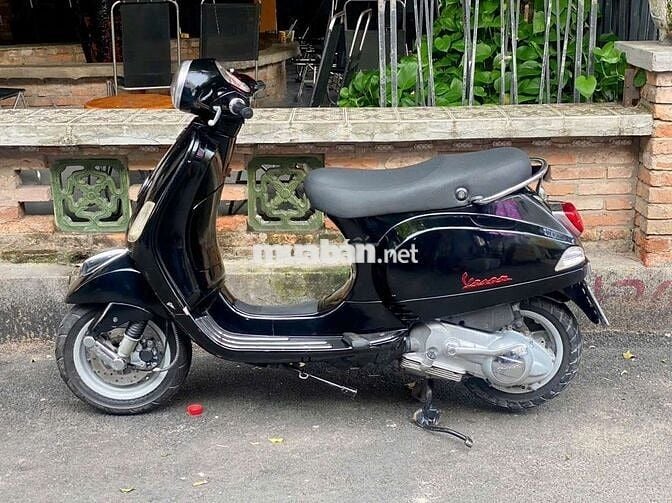 🌈🌈Cần bán xe Vespa lx 125 bstp giấy tờ đầy đủ