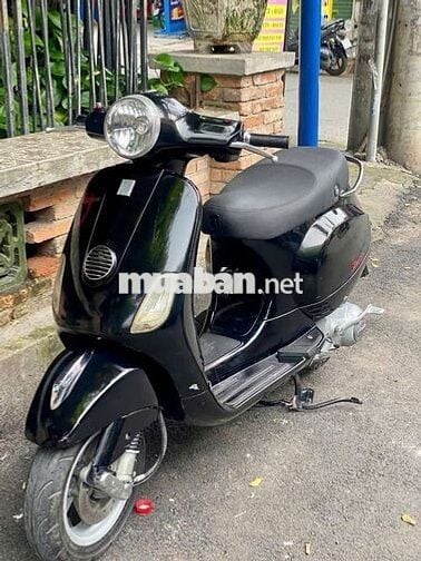 🌈🌈Cần bán xe Vespa lx 125 bstp giấy tờ đầy đủ