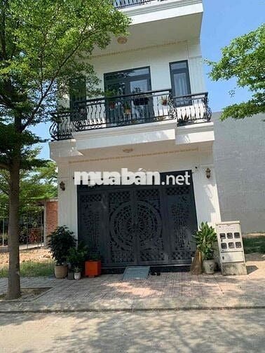 bán nhanh 2 căn nhà thuận an bình dương