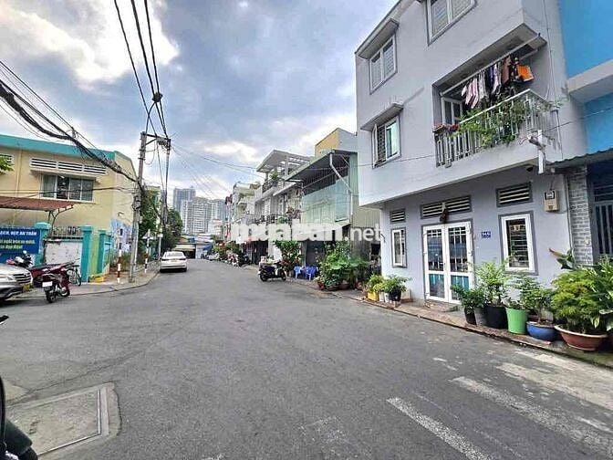 bán nhà q7, cư xá ngân hàng, 40m2, 4Pn, hẻm ô tô tránh, 7 tỷ
