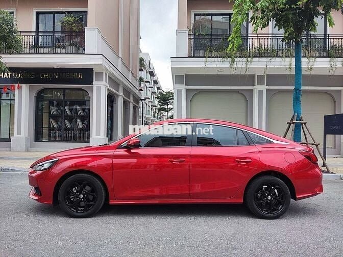 MG5 2023 std màu đỏ