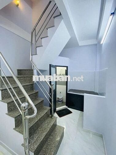 ❤️❤️(SƯ VẠN HẠNH- Q10) -NHỈNH 3 TỶ CÓ NGAY NHÀ 2 LẦU BTCT - 2PN, 3WC.