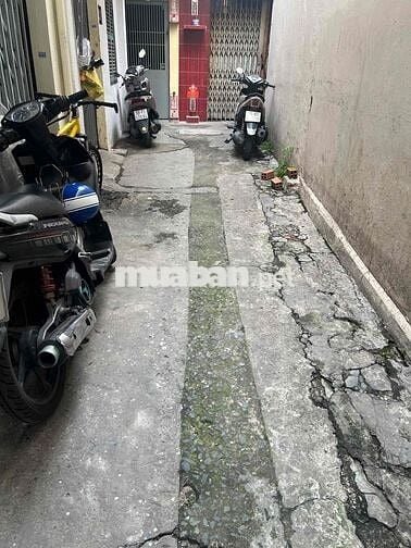 CHÍNH CHỦ BÁN GẤP NHÀ SÁT MẶT TIỀN ĐƯỜNG TÂN THÀNH Q5 3 TẦNG BTCT