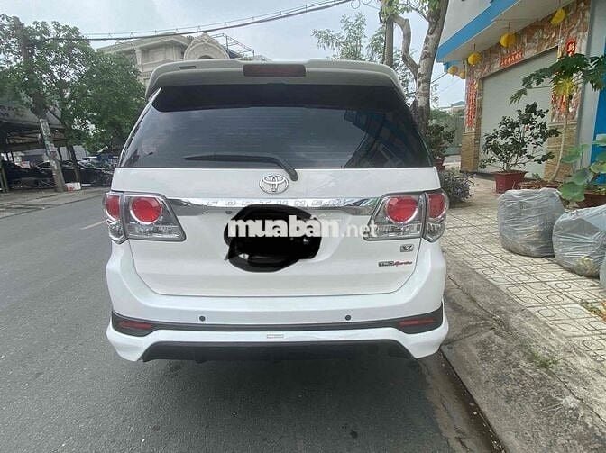 Toyota Fortuner 2014 2.7V 4x2 AT - 110000 km