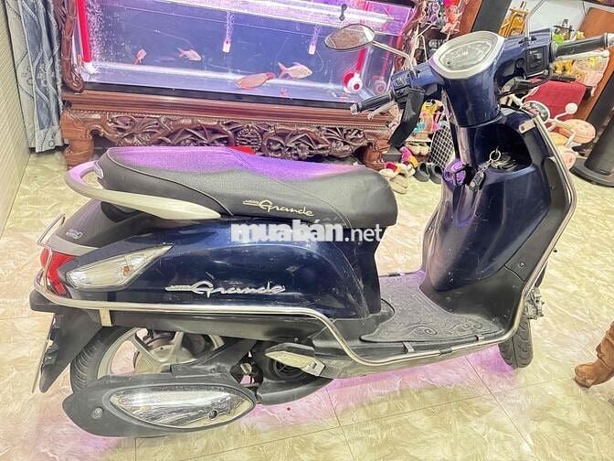NHÀ DƯ XE CẦN BÁN XE Grande