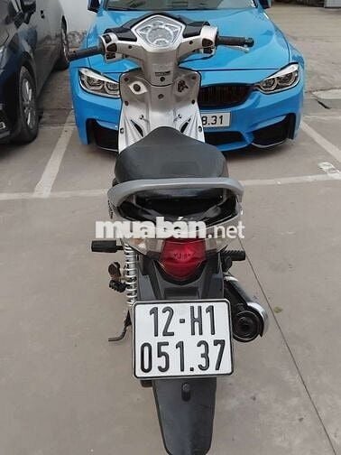 Xe đời mới 2012.chính hãng Honda.còn mới toanh
