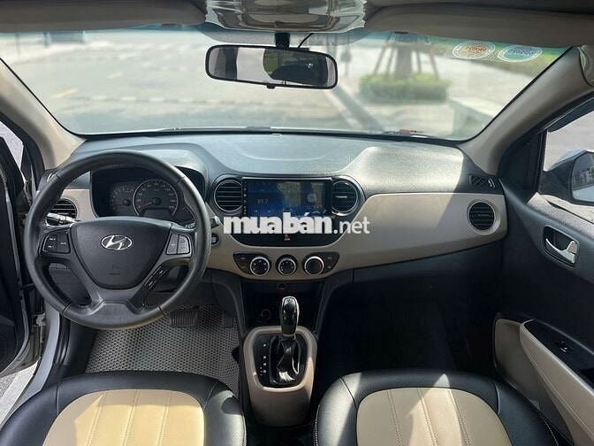 Hyundai i10 2015 1.0 AT