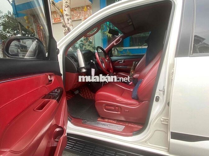 Toyota Fortuner 2014 2.7V 4x2 AT - 110000 km