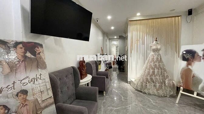 Nhà 71m2, Ngõ to  VIP ở Thái Thịnh, 2ngõ thông, kinh doanh, ở đều VIP