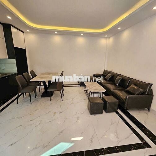 📢📢📢Nhà Cổ Linh – Ngọc Trì 68m2 Thang Máy, Ô Tô đỗ Cổng