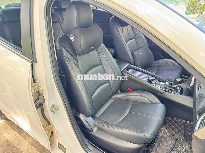 Mazda 3 2017 1.5 facelip