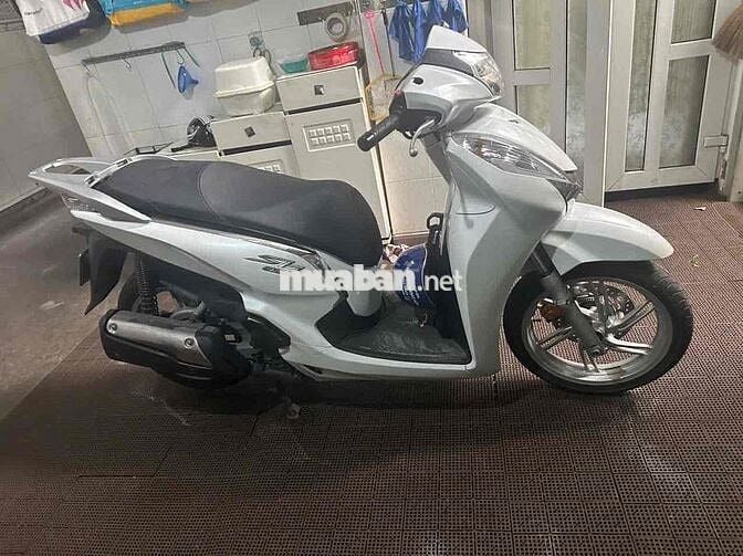 bán SH 300i nhập khẩu italia