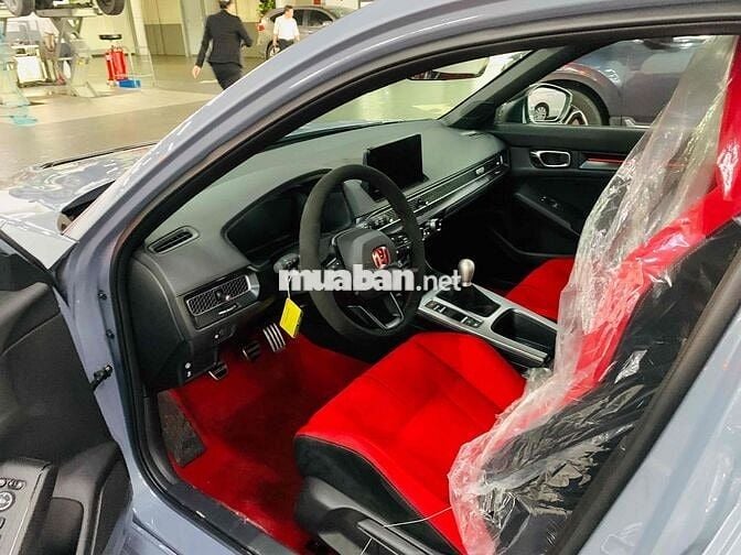 Honda Civic Typer 2025 Xám Xe Sẵn Giao Ngay