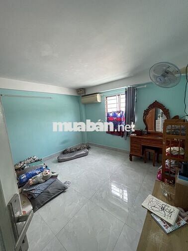 Nhà phố trệt 2 lầu tại Phước Kiển. Sổ hồng riêng. Công chứng ngay