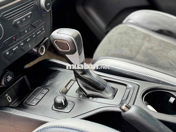 Ford Raptor Biển A không niên hang 2021 - 70.000km