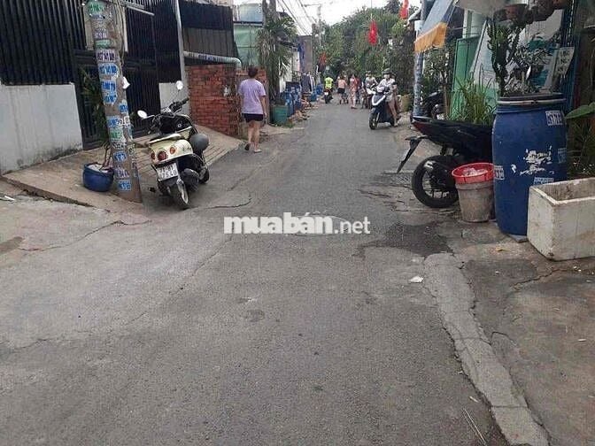 Cần bán đất tặng nhà cấp 4 MT lái thiêu 20. DT 188m2 có 80m2 thổ cư