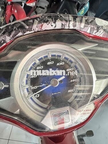 Future Zin đẹp, hỗ trợ trả Góp