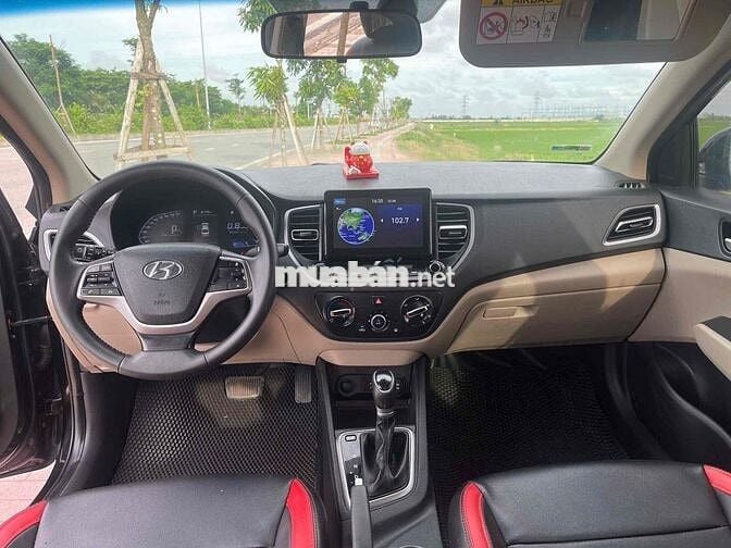 Hyundai Accent 2022 1.4 AT - 90000 km