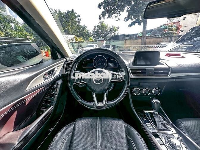 Mazda 3 2017 1.5 AT Bạc - một chủ - đi 69000 km