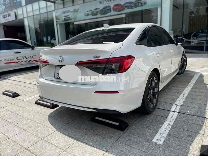Honda Civic G 2022 -odo: 9000 km - CÔNG TY XHĐ