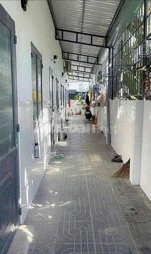 BDS chạy ra dòng tiền ở Củ Chi gồm 1 kiot 6 phòng trọ 200m2 giá 995 tr