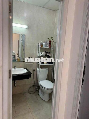 BÁN CĂN 56M2 FULL NỘI THẤT ĐẸP CHỈ 2,8 TỶ NGAY TRUNG TÂM, CÁCH Q.1 10'