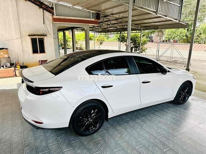 Mazda 3 2020 1.5L Luxury - 31000 km chỉ 498Tr