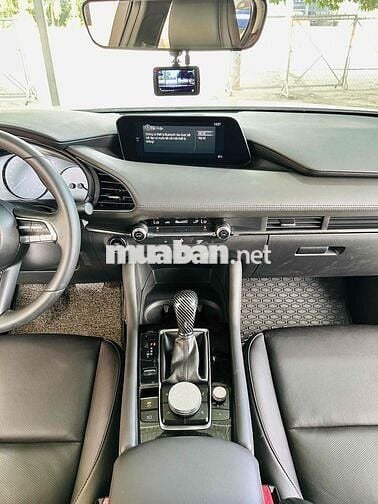 Mazda 3 2020 1.5L Luxury - 31000 km chỉ 498Tr
