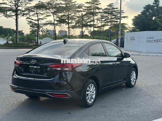 Hyundai Accent 2022 1.4 AT - 69000 km
