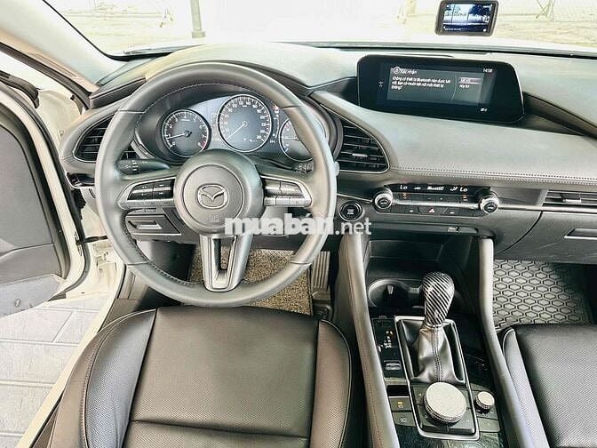 Mazda 3 2020 1.5L Luxury - 31000 km chỉ 498Tr