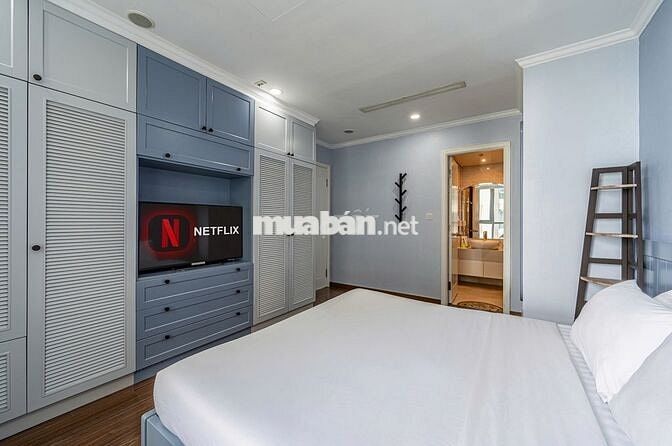 TÔI CẦN CHO THUÊ 2PN VINHOMES CENTRAL PARK NT CAO CẤP - LANDMARK 81