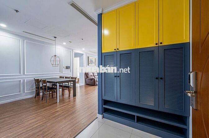 TÔI CẦN CHO THUÊ 2PN VINHOMES CENTRAL PARK NT CAO CẤP - LANDMARK 81