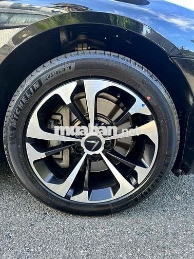 VinFast Lux A2.0 2019 đk 10/2020
