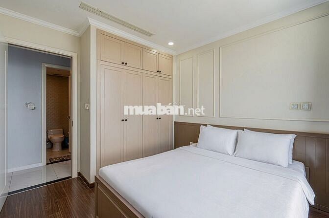 TÔI CẦN CHO THUÊ 2PN VINHOMES CENTRAL PARK NT CAO CẤP - LANDMARK 81