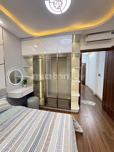 Bán Nhà Tại Phố Ngô Sỹ Liên, 9,65 tỷ, 45 m2 x 4 Tầng, Nội Thất Đẹp