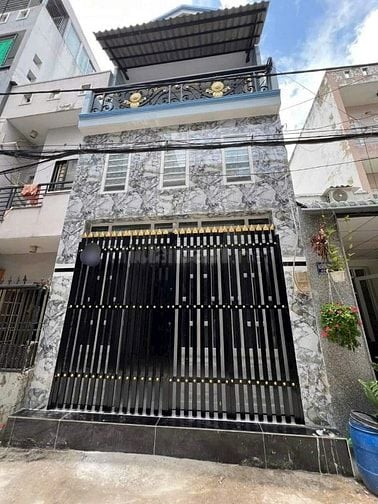 Bán nhà đường đường Cửu Long F15 Quận 10