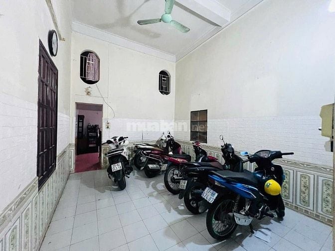 Bán nhà phố Vương Thừa Vũ, Thanh Xuân 60m, 3 tầng. Giá: 16.5 tỷ