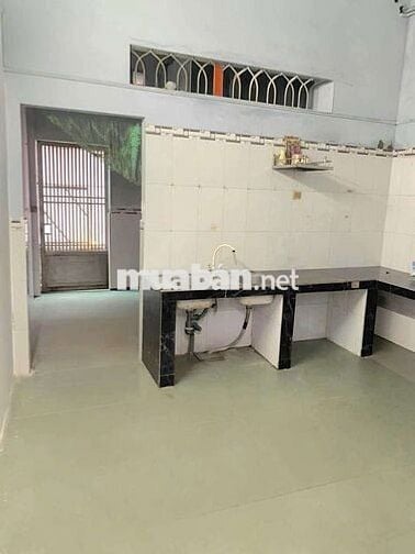 Nhà mới mặt tiền đường đông đúc kd buon bán đa ngành nghê , dt dài ,