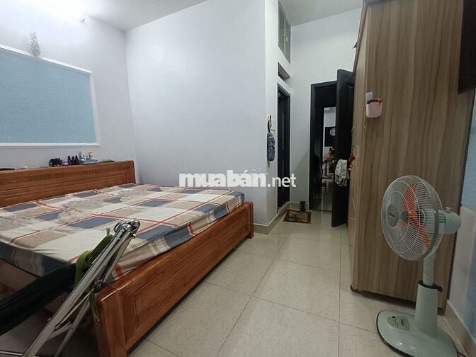 HIẾM!!! Nhà 3 tầng, HXH, Nguyễn Văn Quỳ, Phú Thuận, Quận 7 - 50m2