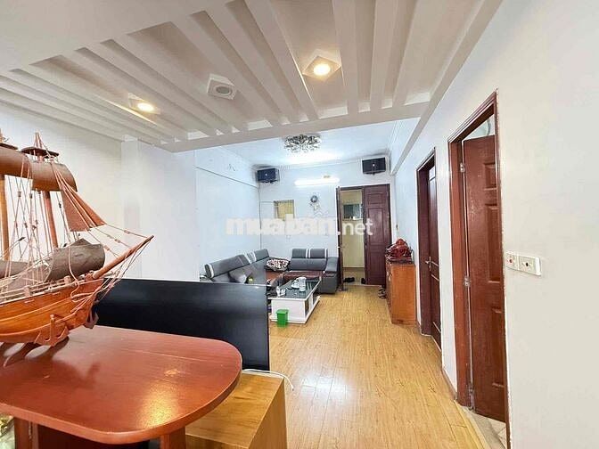 Bán nhà chung cư Lính Nam nhà đẹp 2 thoáng ở ngay 85m2 tầng 12 giá 5.1