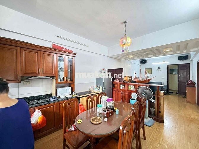 Bán nhà chung cư Lính Nam nhà đẹp 2 thoáng ở ngay 85m2 tầng 12 giá 5.1