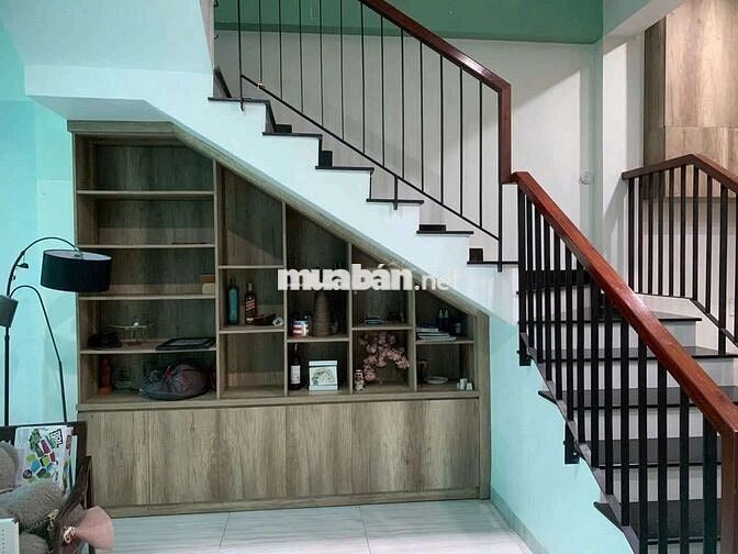 Nhà mới gần trường nguyễn hiền sẵn nội thất,hẻm7m,pk rông,4pn sân ôtô