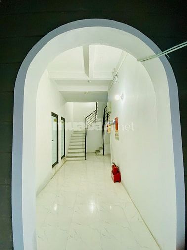 Cần cho thuê phòng trọ tại biệt thự khu C, Geleximco, Kđt Lê Trọng Tấn
